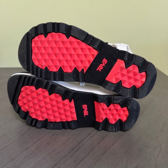 TEVA JADITO PLAYTFORM SANDALS WHITE NIB - Picture 4 of 6